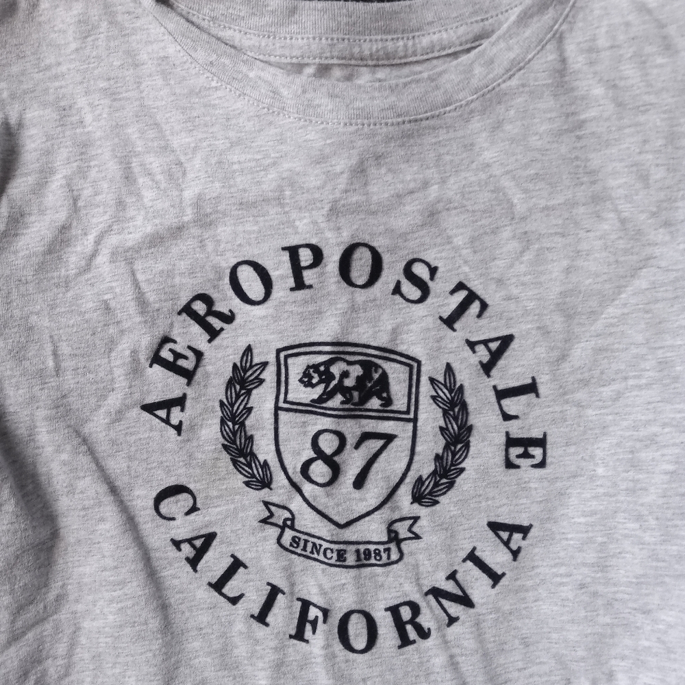 Aeropostale Gray Juniors' California Graphic Tee